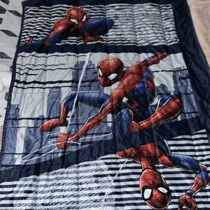 Jay Franco Marvel Spiderman Web Weighted Blanket 4.5 lbs  36 x 48 inches
